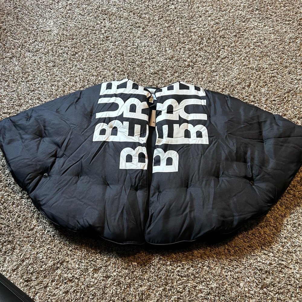 100% Authentic Burberry cape